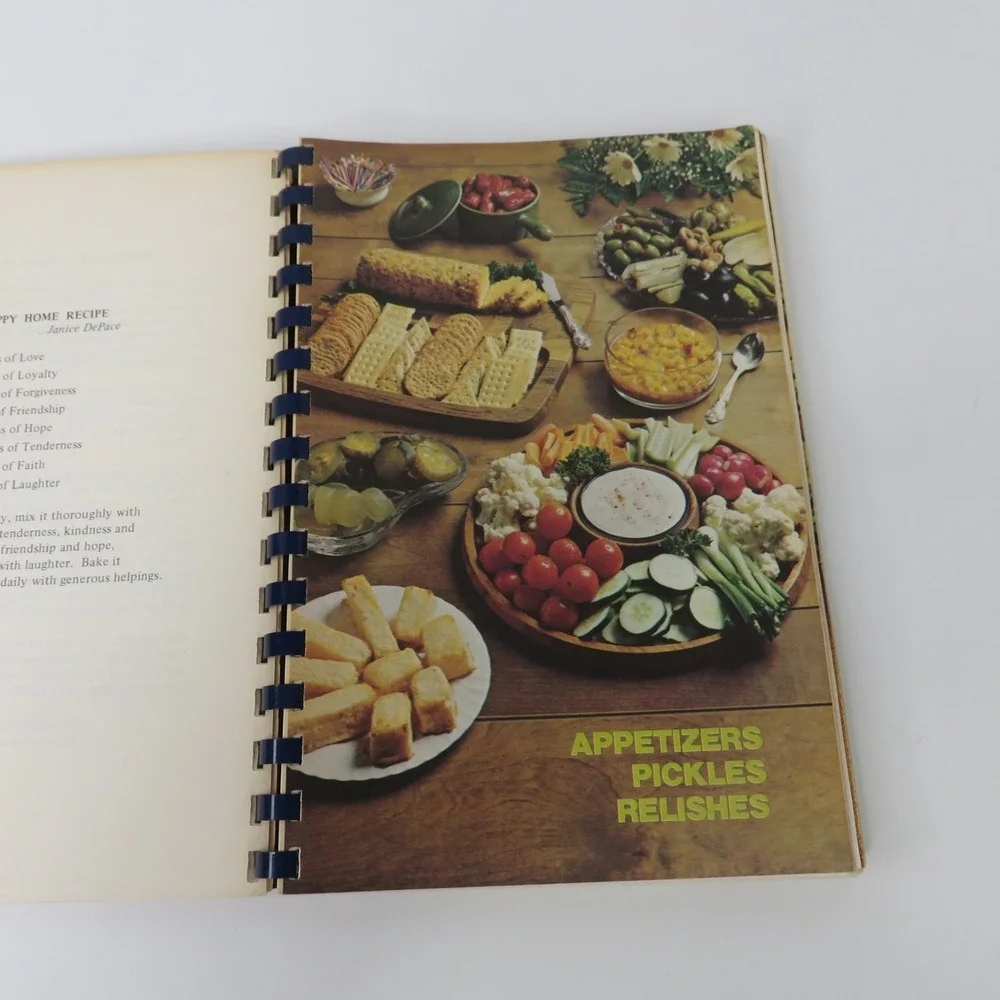 Pioneer Palate Pleasers Cookbook 1978 Mid-Hudson Council Telephone Pioneers